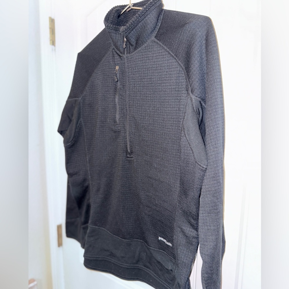 Patagonia Women's Black LX Quarter-Zip Jacket - Picture 5 of 12